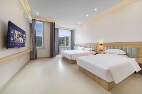 Beautiful Mountains and Clear Waters