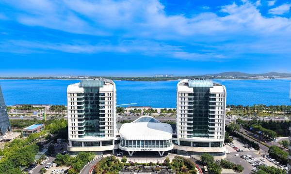 Sheraton Qingdao West Coast Hotel(Golden Beach Hotel)