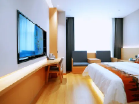 Gumo Meilun Hotel (Akesu Airport) Hotels in Wensu