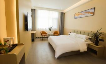 Xiping Yixin Hotel