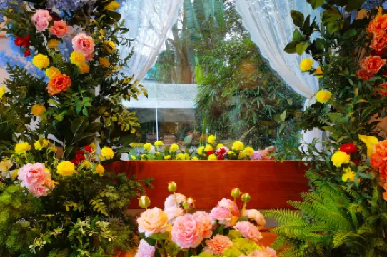 Wanning Riyuewan Flower Romantic Homestay