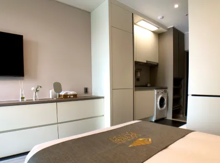 Golden Planet Hotel-Pyeongtaek Godeck Отели рядом с достопримечательностью «Anjung-ri»