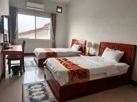 Friendship Hotel