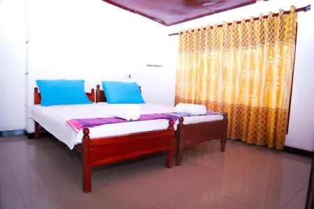 The Spring Holiday Отели рядом со станцией Mirissa Railway Station