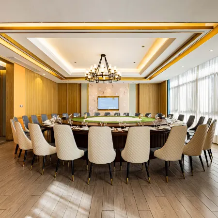 LongFeng Hotel