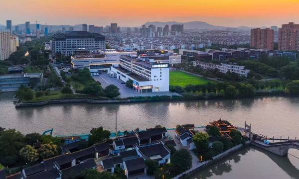 Lbed Selected Hotel (Hanshan Temple Scenic Area Branch)