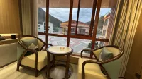 Baiyu County Hepo Handicraft City Jin Gong Hotel - 2 stelle