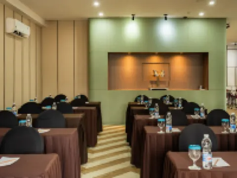 Algoritma Hotel Hotel di Palembang