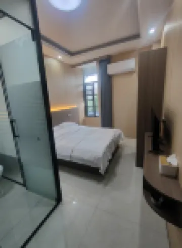 Mingguang Shunda Hotel