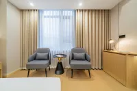 Xierlai Hotel (Ya'an Tianquan 318 National Highway)