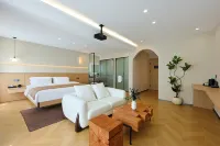 Songjian Xiaoyin Homestay (Changbai Mountain North Scenic Area Distribution Center) - balcone