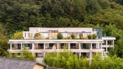 Yangpo Yard Hotels near First Draftage of Zhashui Canyon