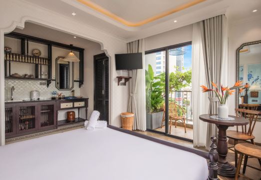 나탈리 인도차이나 호텔 객실 또는 로비