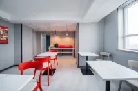 Shankee Hotel (Aksu Railway Station Nanhu People's Park)