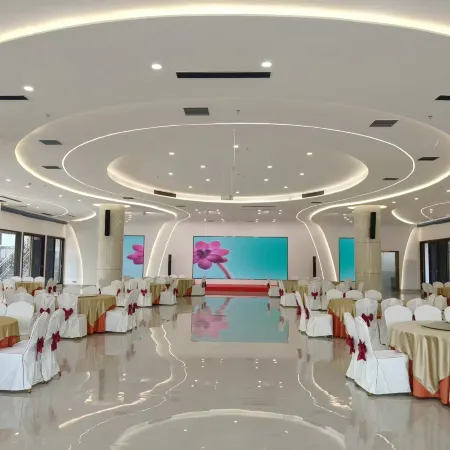 Meizhou Xingning Fulai Deng Resort Hotel (Xihewan 4A Scenic Spot)