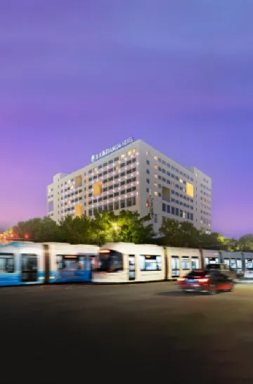 Sanya Fangda Grand Hotel (Sanya High-Speed Railway Station) Hotels near Sanya Railway Station