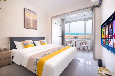 Qihai Light Luxury Seaview Holiday Apartment Hotels near Thumb Plaza