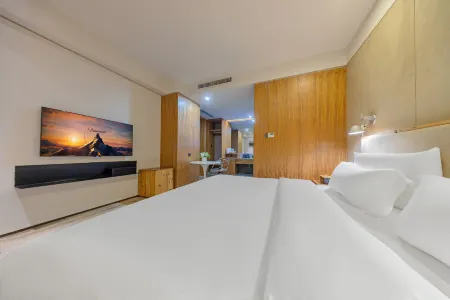 Kunming Luyin Fanghua Hotel Отели рядом с достопримечательностью «Sanjiacun Reservoir»