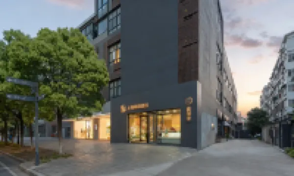 Shangjiayuyan · OXYGEN Urban Aesthetic Hotel (Zunyi Huichuan District Guomao Shopping Center)