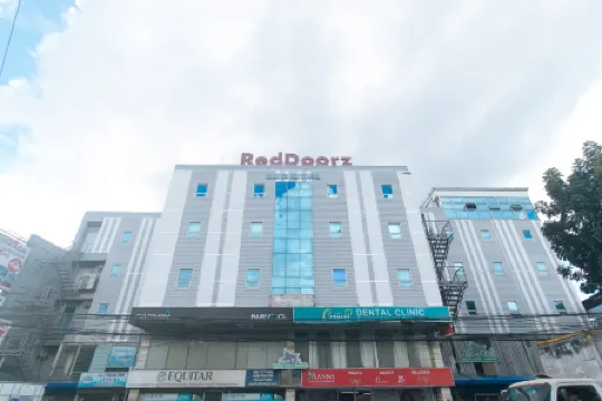 RedDoorz Plus New Era Budget Hotel Mandaue Former RedDoorz Plus Near UV Mandaue Cebu Отели рядом с достопримечательностью «Mandani Bay»