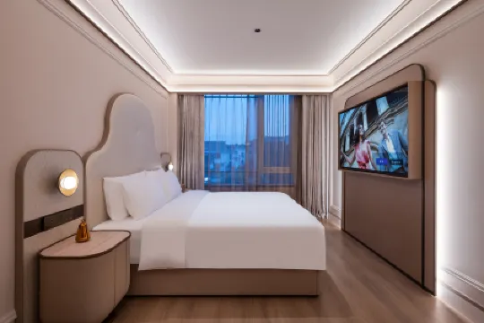 Mercure Hangzhou West Lake Yuquan Отели рядом с достопримечательностью «Shuangfeng Chayun Scenic Resort»