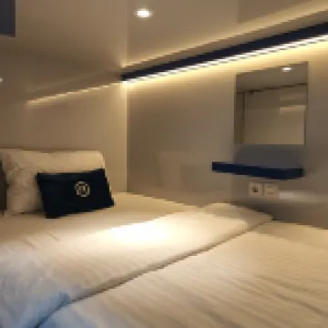 Rosalyne Sleepbox Denpasar Bali