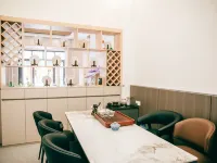 Yunman Hotel (Xishuangbanna Mengla Starry Night Market) Hotels in Mengla