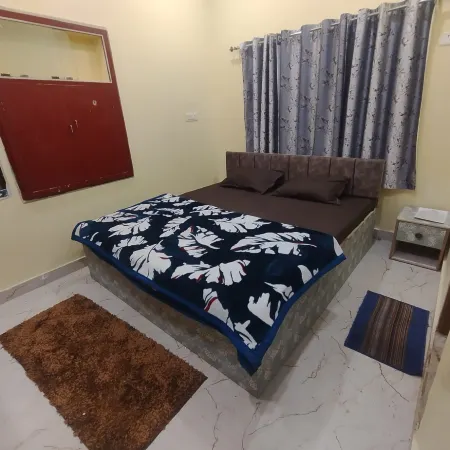 Sudarshan Home Stay
