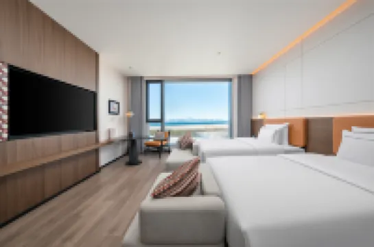 Xylam Lake Yifu Hotel