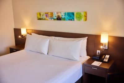 スタンダードルーム ホリデイ・イン ケアンズ ハーバーサイドの写真