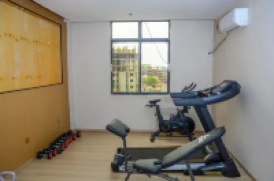 Flower International Hotel