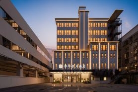 Chunhua qiuyue Hotel