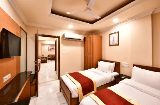Click White House Residency, Vadodara Hotels in 