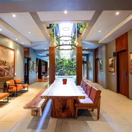 Hebe Hotel, Hostel & Hospitality Network