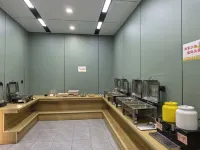 Qingyue Hotel (Yan'an Railway Station) - 3-Star