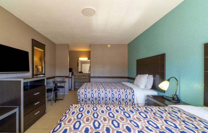 Woodfield Inn & Suites Hotel O, Yoakum TX 111