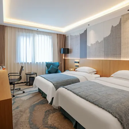 Pucheng Xinglong Hotel