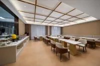 Elong Wanguo Hotel (Korla Lingshang Xingfu Tiandi Sijicheng)