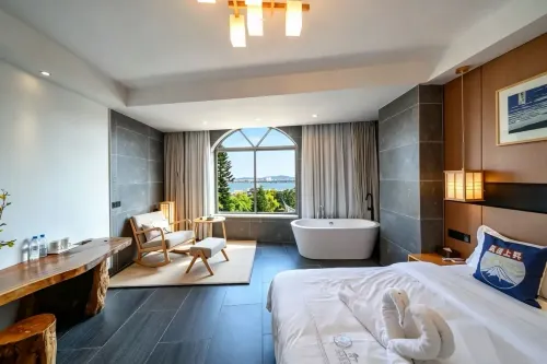 Xiamen Yuju Scenic Apartment (Jimei School Village Jiageng Park)