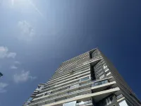 Baisite Van Gogh Sea Resort Meisu Hotel (Shanwei Poly Jinxuanwan Branch) Hotels near South China Normal University (Shanwei Campus)