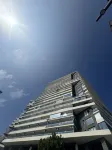 Baisite Van Gogh Sea Resort Meisu Hotel (Shanwei Poly Jinxuanwan Branch)