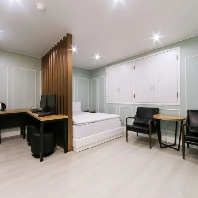 Gyeongsan Love Way Hotels near Ansim Station