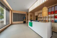 Xinyang Maojian Hotel