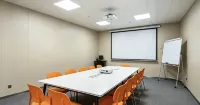 Shihezi Yunzhen Hotel（Wanda Plaza Branch） - Mountain view