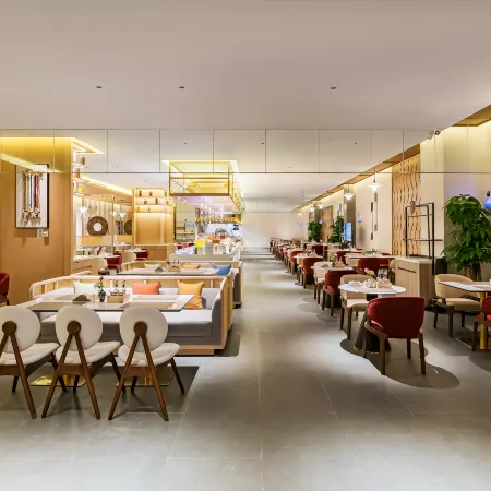 IDIOM HOTEL