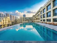 Grand Skylight International Hotel Wuhan（WELL AI PLAZA） - Infinity Pools