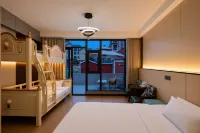 Chongqing Fengdu Karry Lakeside B&B (Nantian Lake Scenic Area Branch) - que admiten mascotas