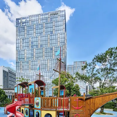 Hilton Garden Inn Shenzhen World Exhibition & Convention Center（Qianhai Snow World Store) Hotels near Shenzhen World Exhibition & Convention Center