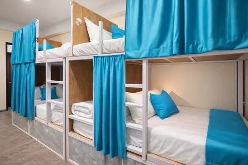Funky Monkey Hotel Hostel and Apartment with Rooftop Bar - 3-Star