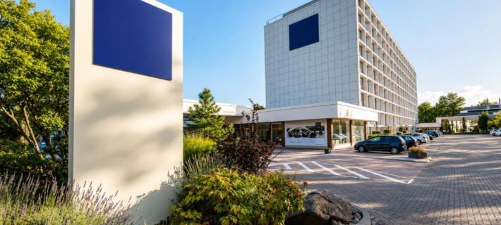 Sunday am Main Taunus Zentrum Frankfurt/Sulzbach 프랑크푸르트 호텔